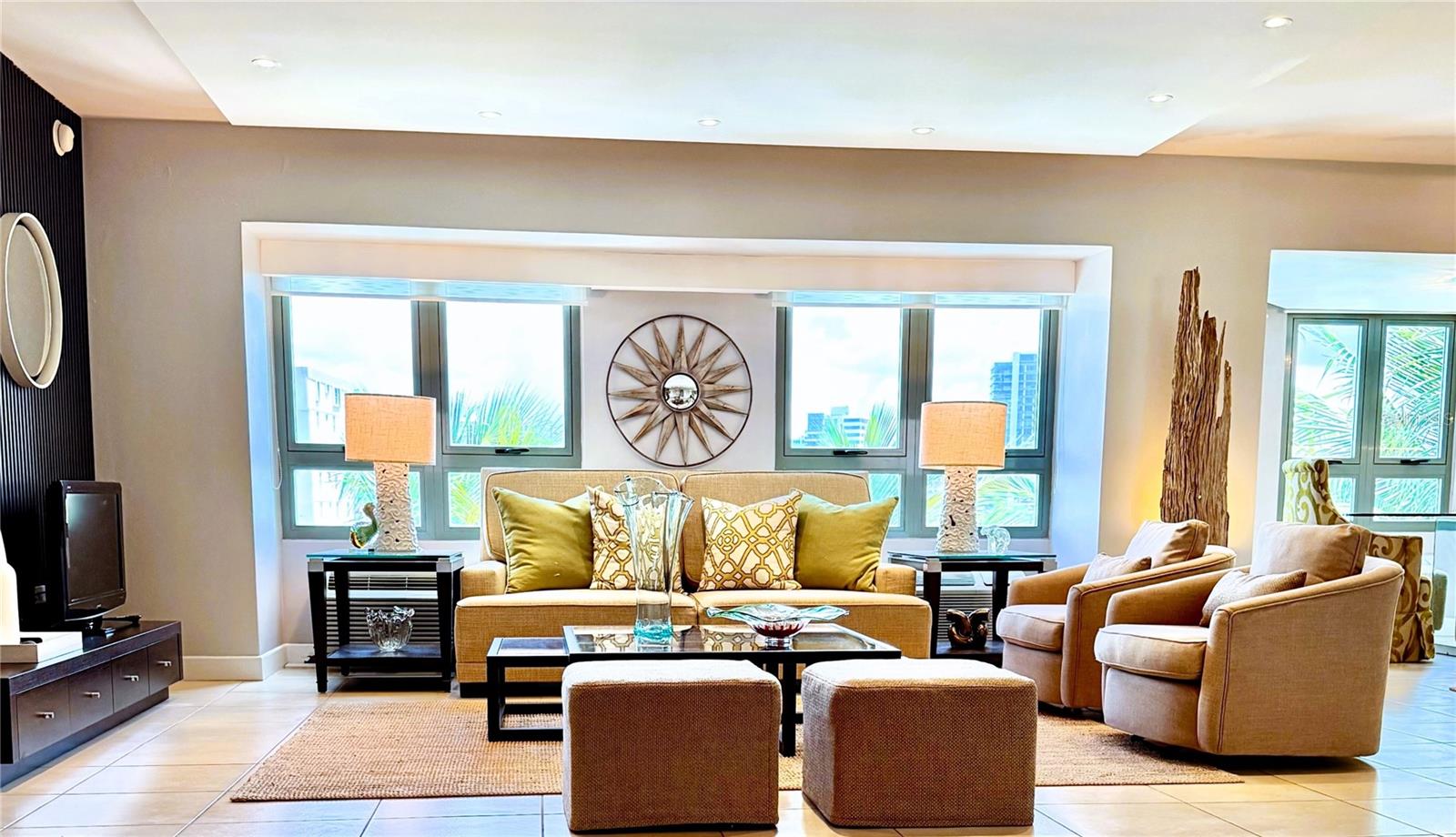 103 DE DIEGO AVENUE 01