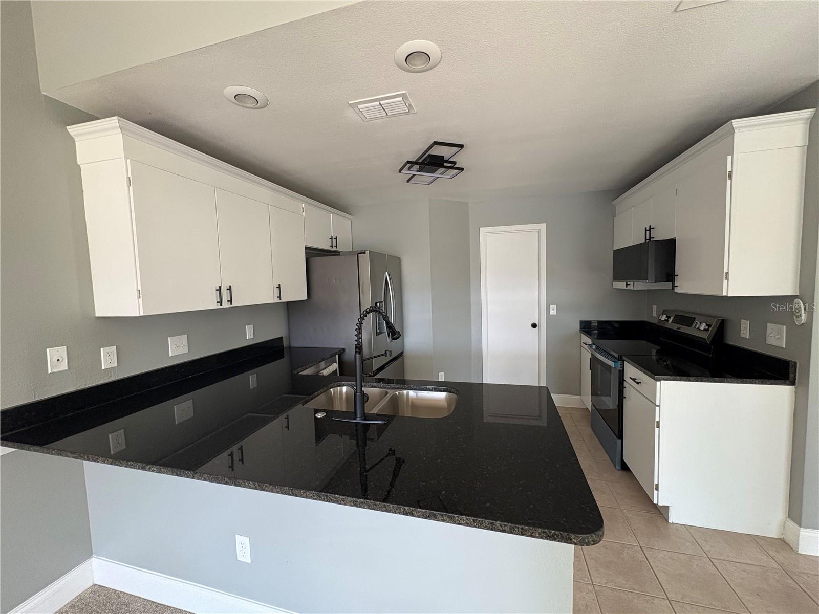 SPRING LAKE - Residential