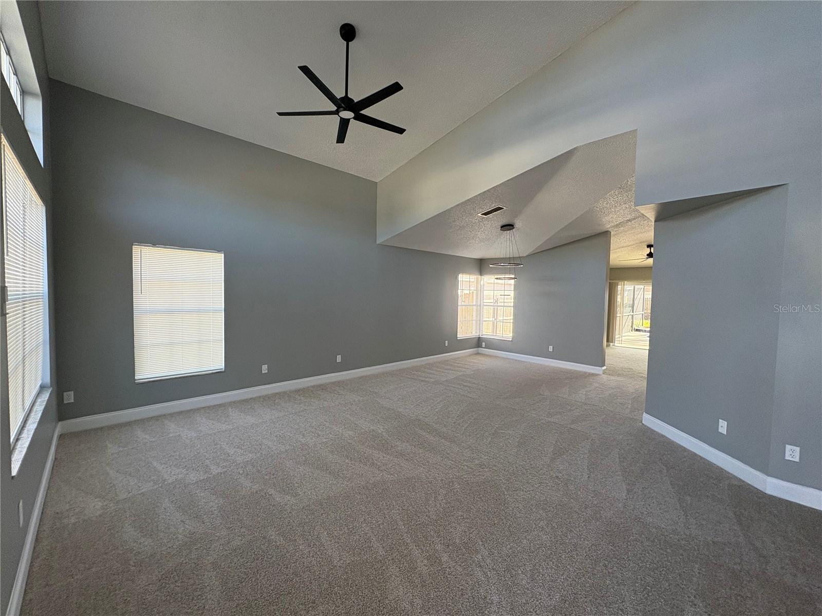 SPRING LAKE - Residential