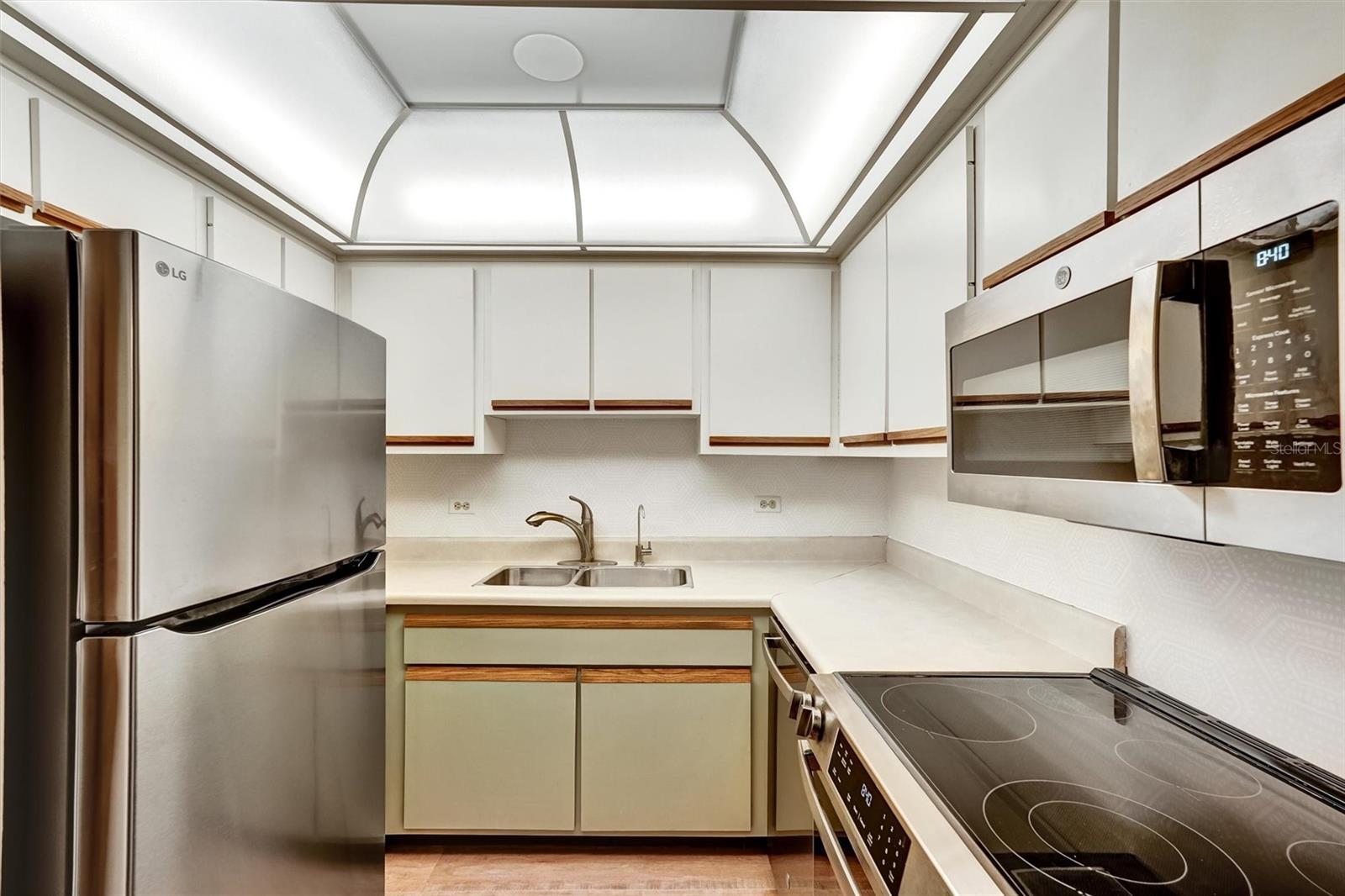 RAINTREE - Residential