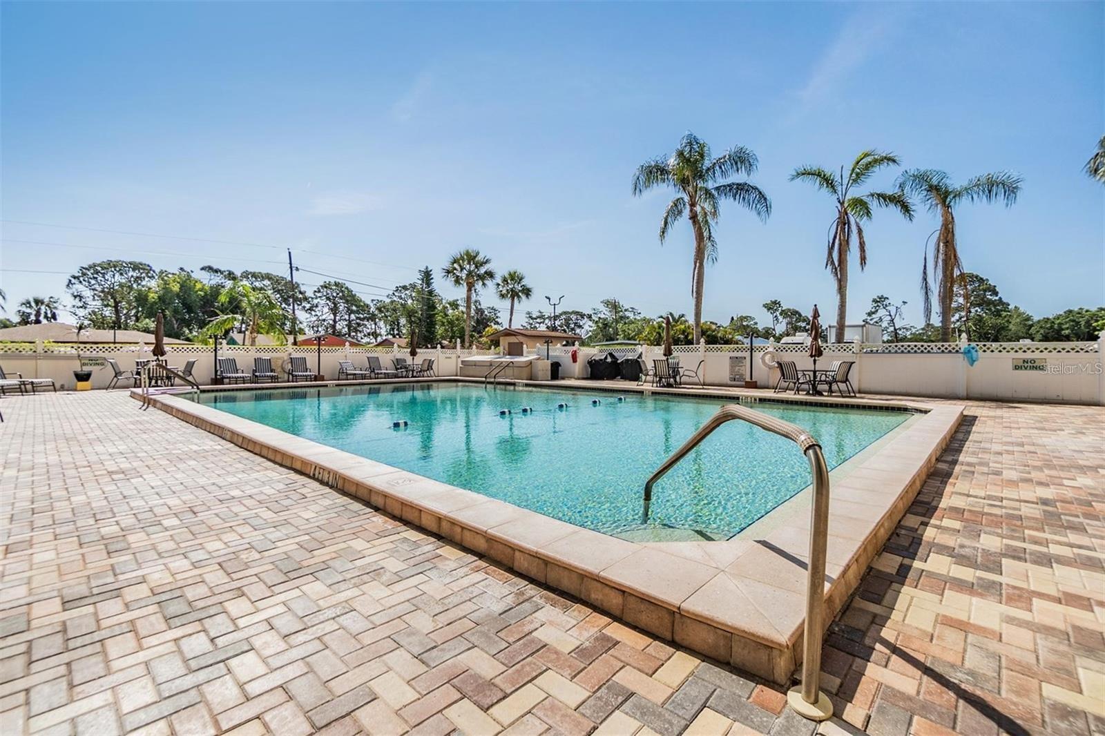 RAINTREE - Residential