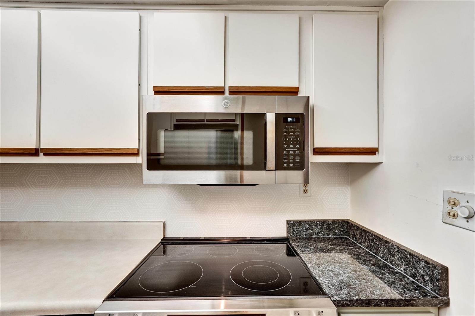 RAINTREE - Residential