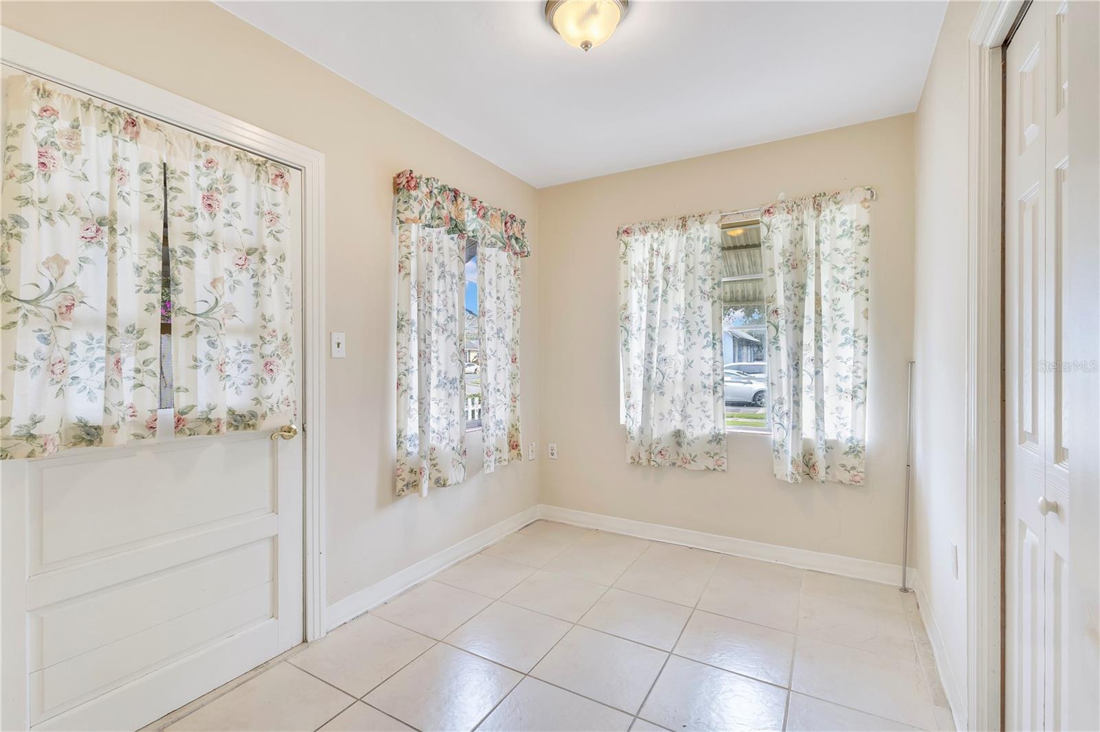 ST CLOUD 2ND TOWN OF - Residential