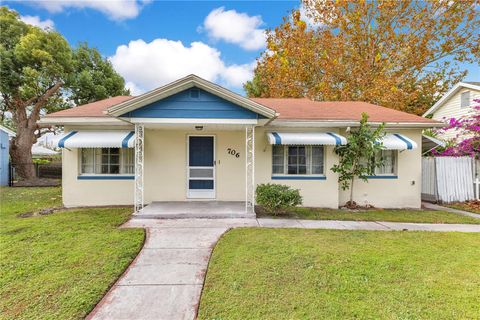 Photo of 706 Massachusetts Avenue, Saint Cloud, FL 34769 (MLS # S5140433)