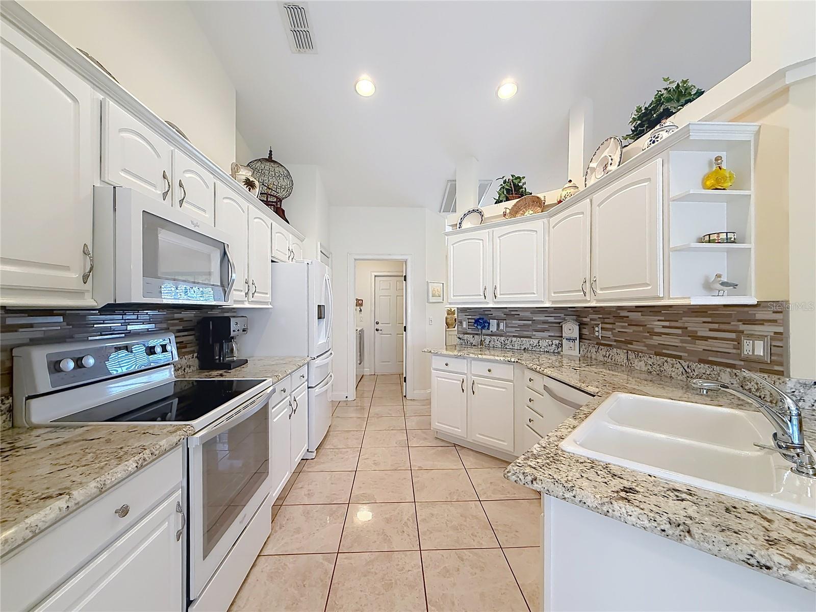 QUAIL MEADOWS - Residential