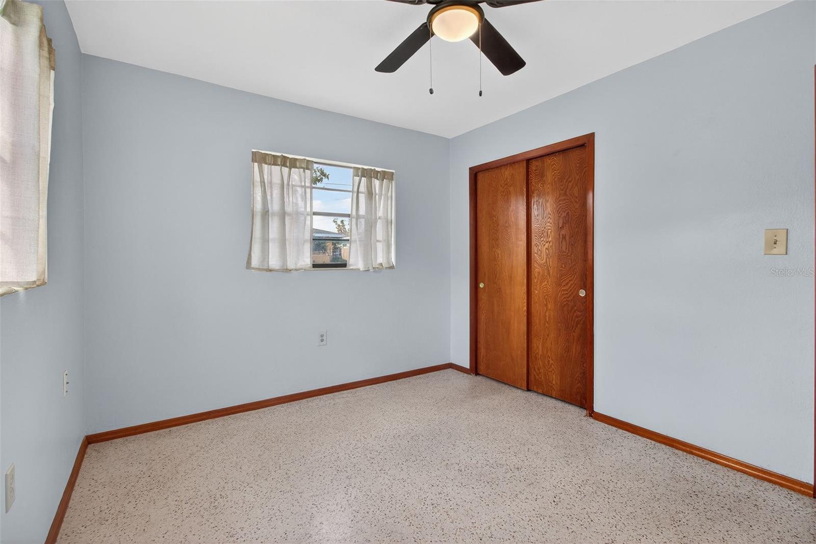 GATES KNOLL - Residential