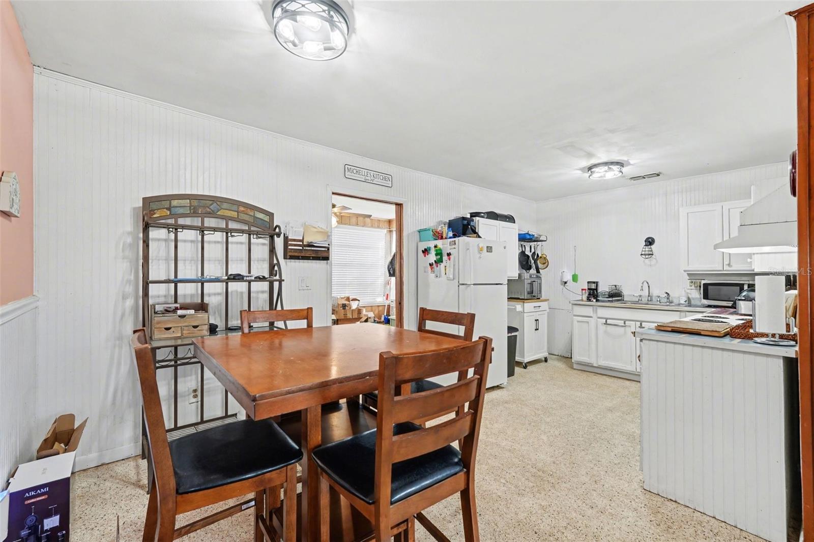 ZAN MAR VILLAGE UNIT 01 - Residential