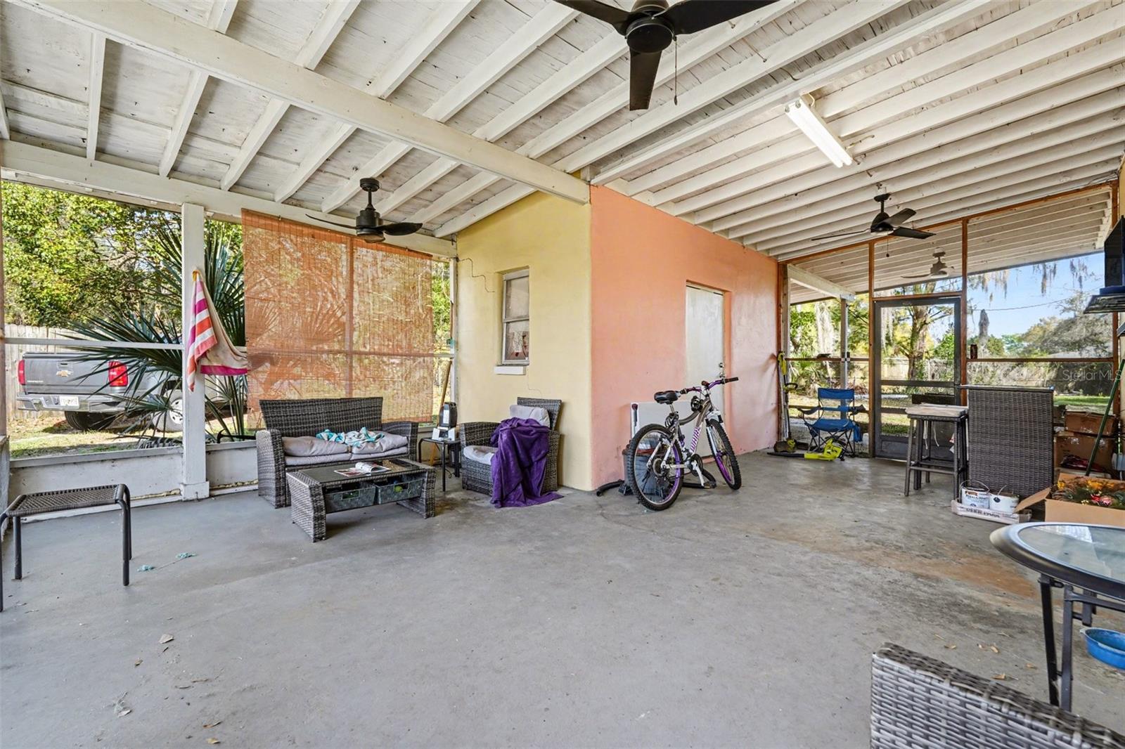 ZAN MAR VILLAGE UNIT 01 - Residential