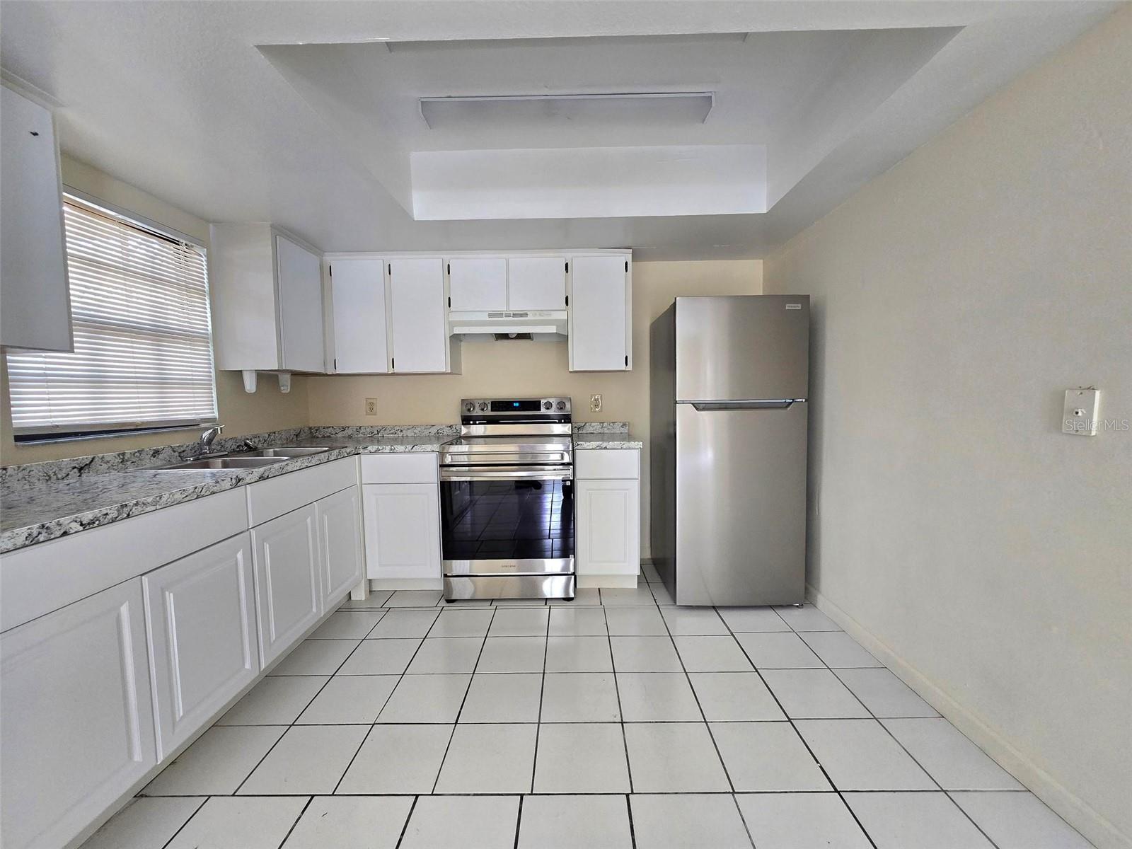 ASHFORD GREEN CONDO - Residential Lease