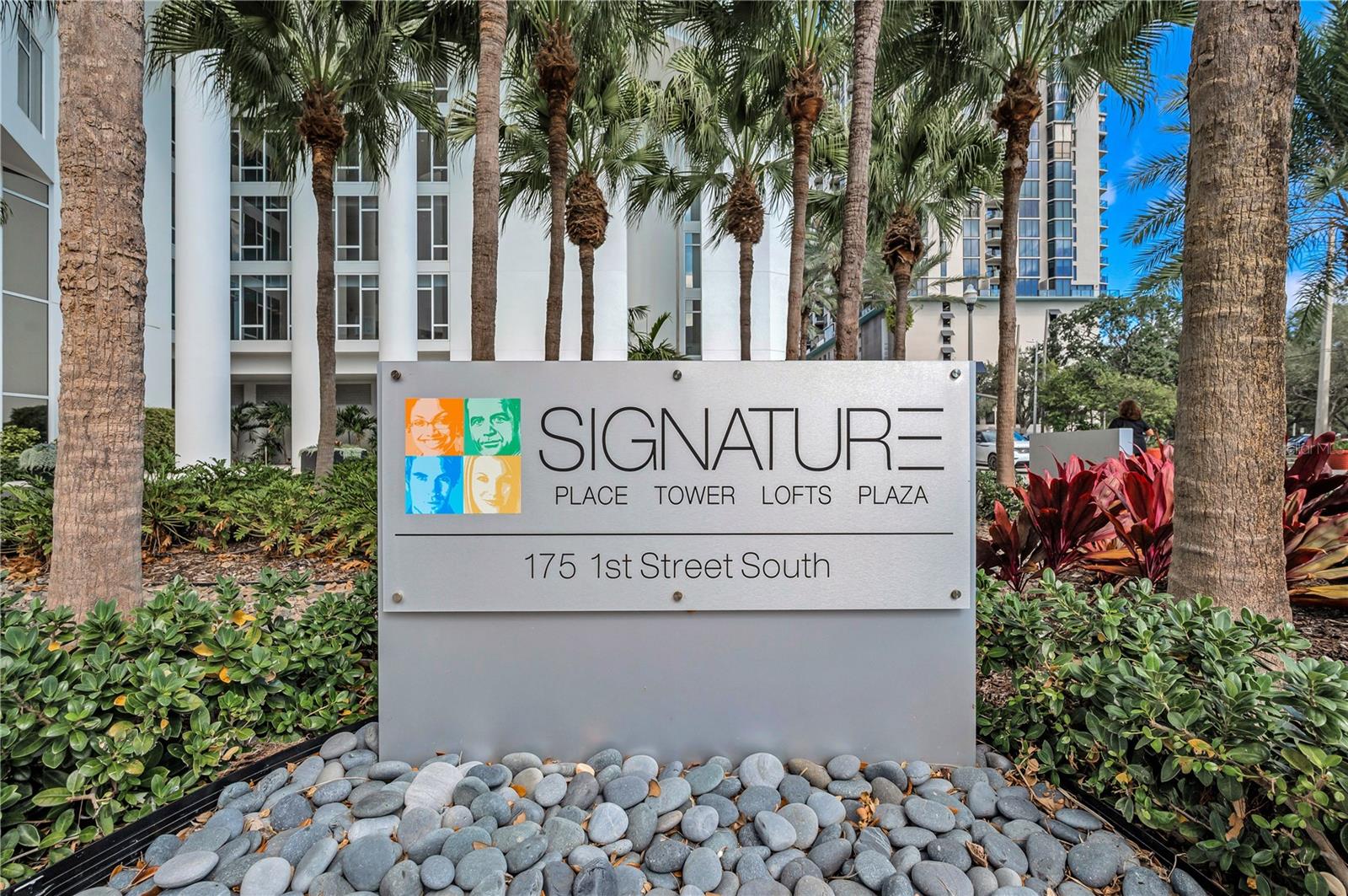 SIGNATURE PLACE CONDO - Residential