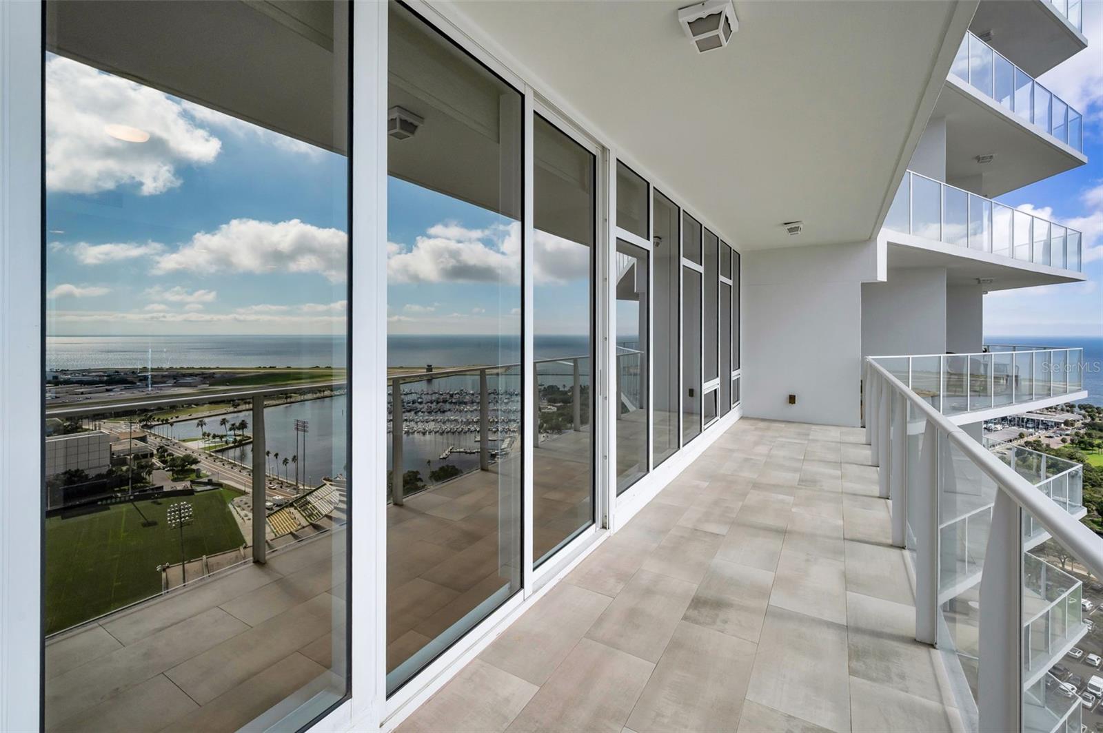 SIGNATURE PLACE CONDO - Residential