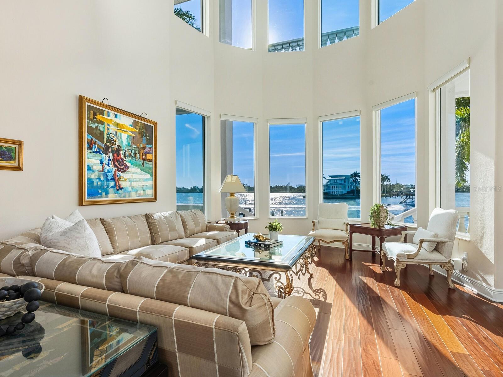 CORAL COVE - Residential