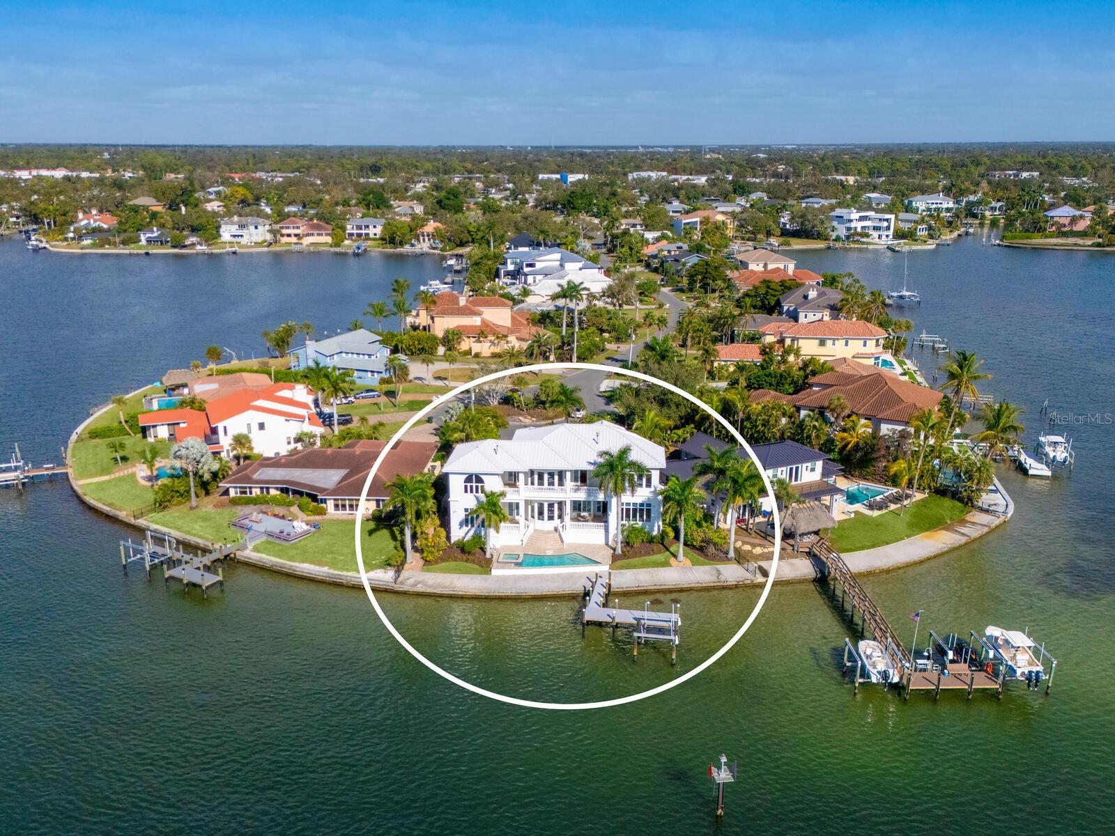 CORAL COVE - Residential