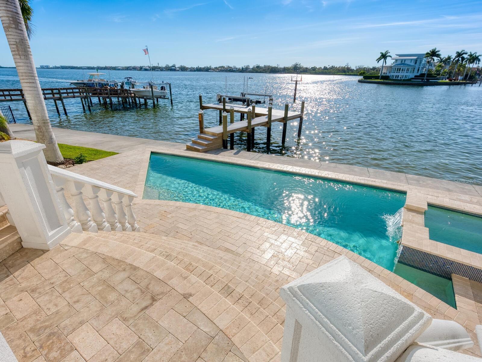 CORAL COVE - Residential