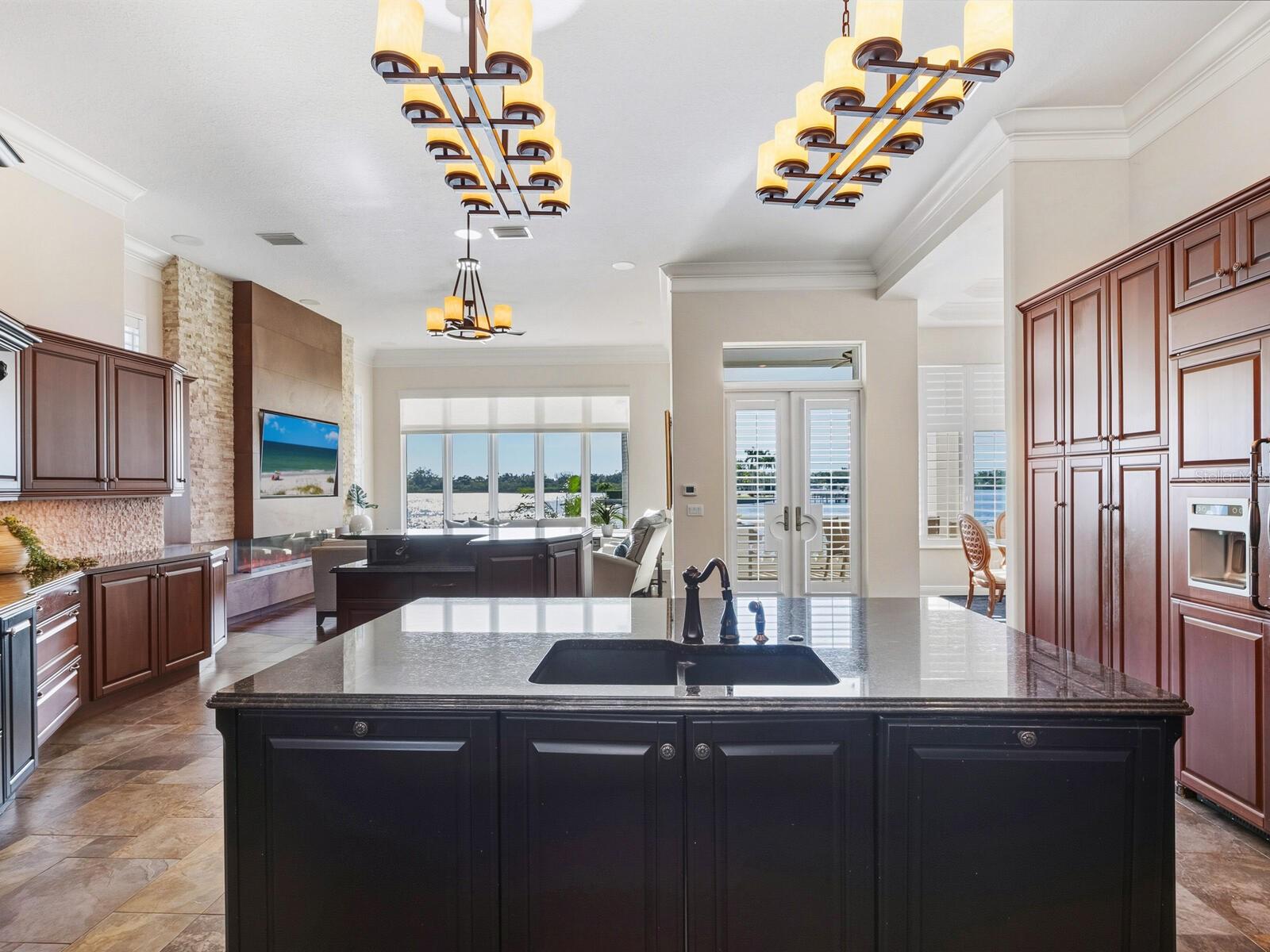 CORAL COVE - Residential