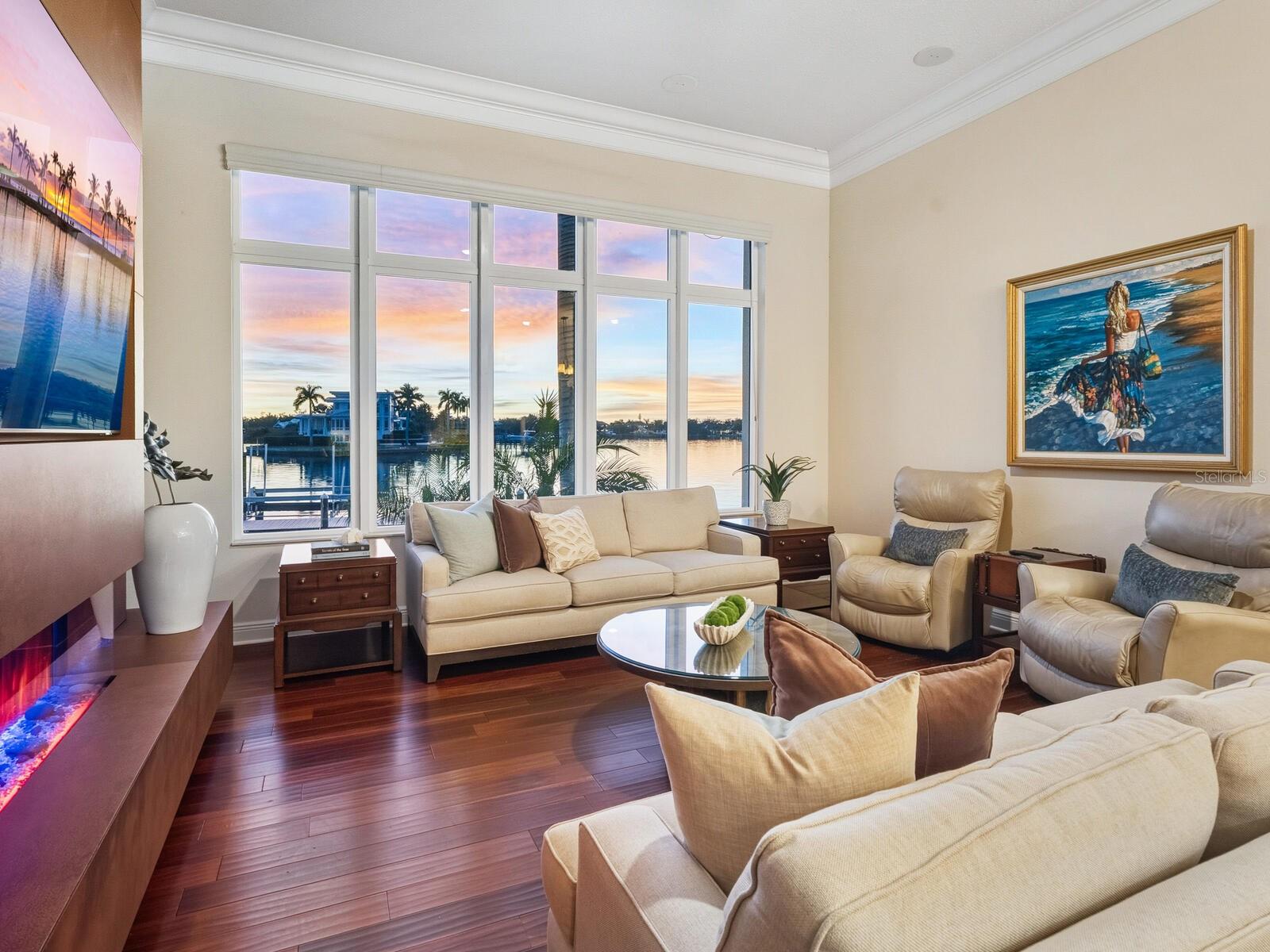 CORAL COVE - Residential