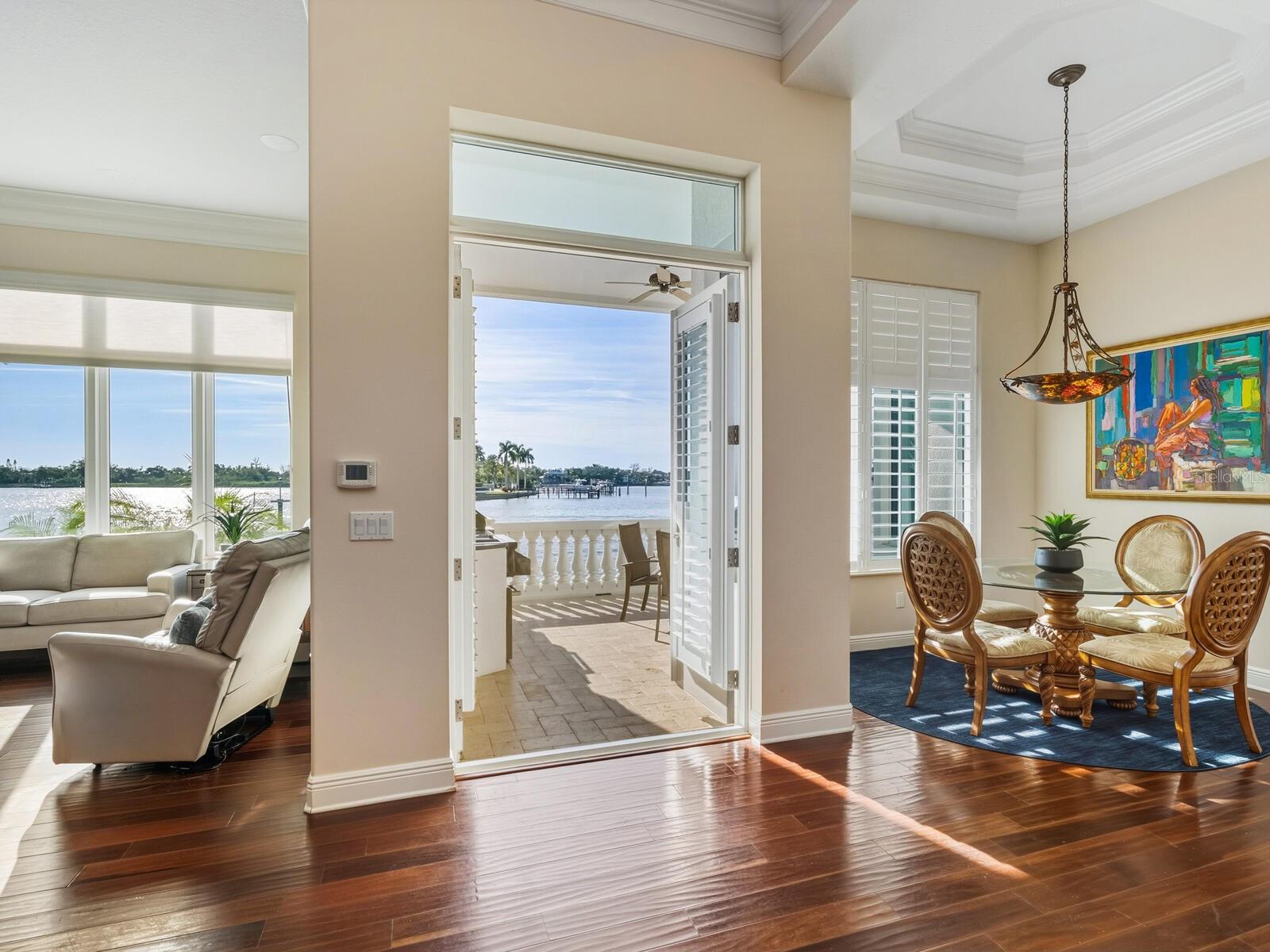 CORAL COVE - Residential