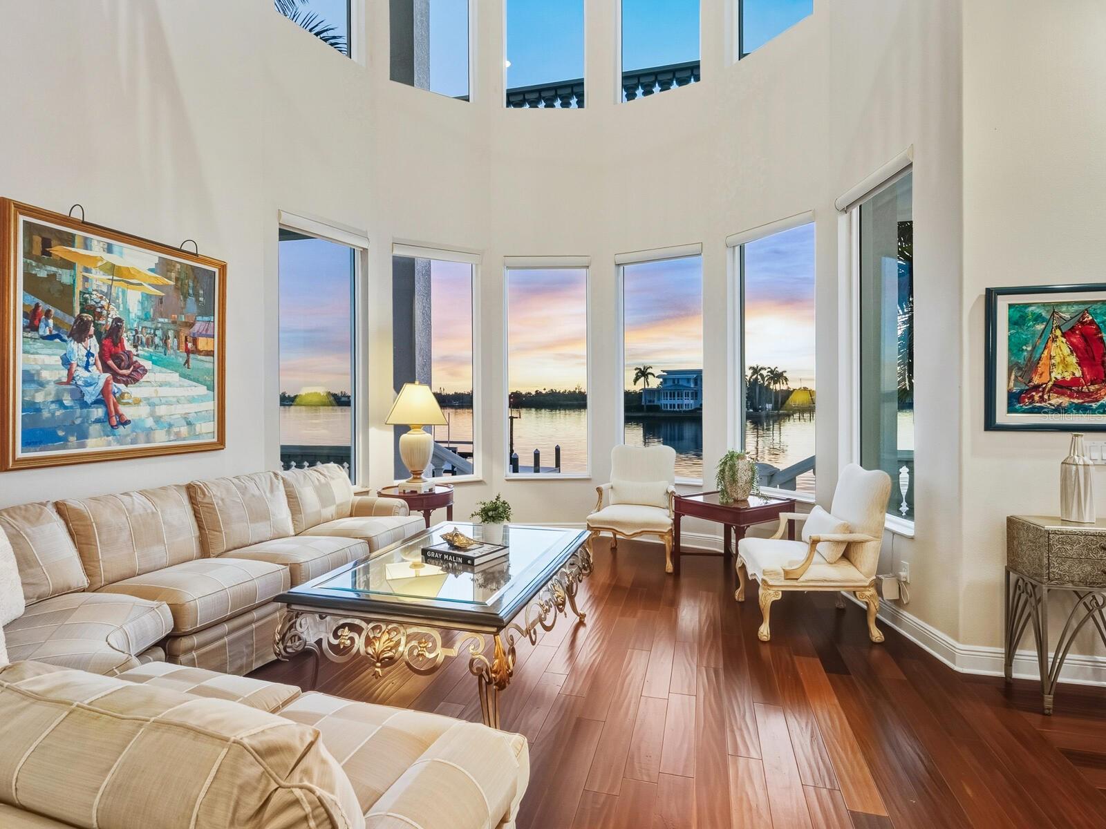 CORAL COVE - Residential