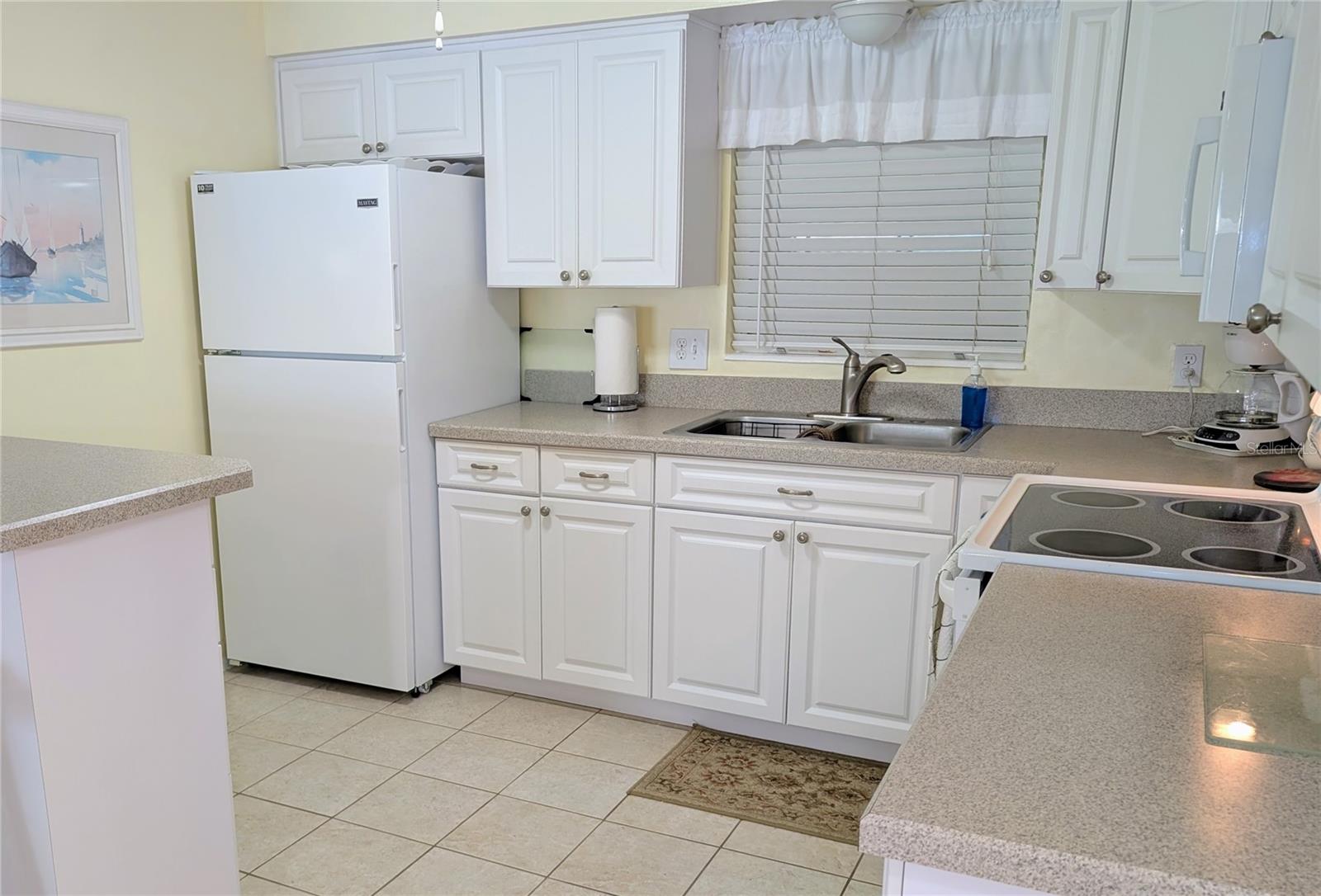 BRIGHTWATERS BEACH CONDO - Residential