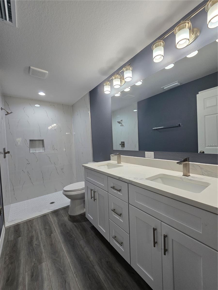 SILVER SPGS SHORES UN 32 - Residential