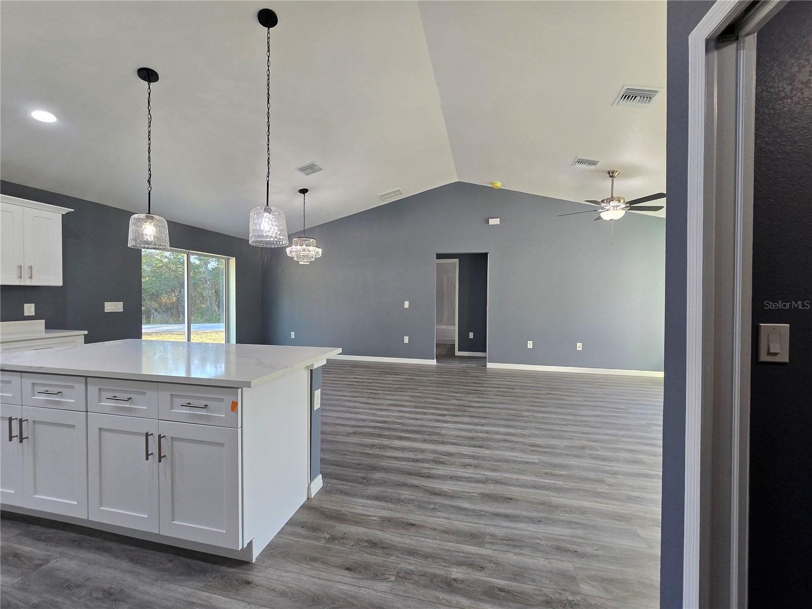 SILVER SPGS SHORES UN 32 - Residential