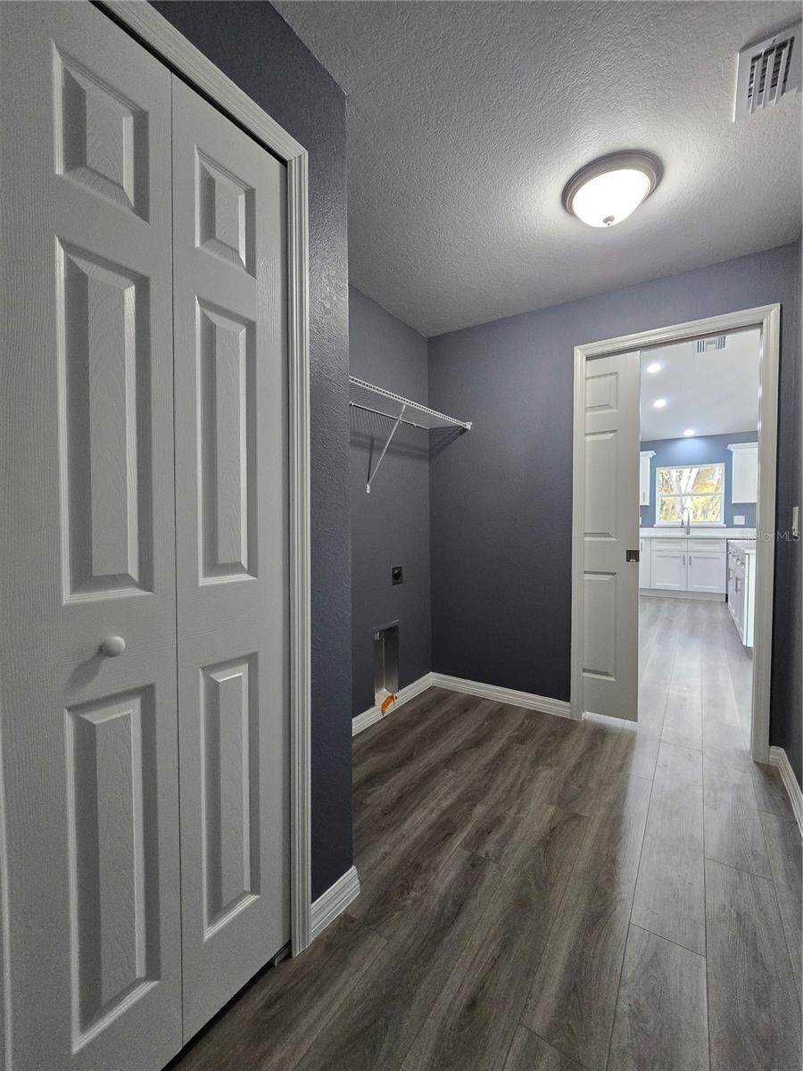 SILVER SPGS SHORES UN 32 - Residential