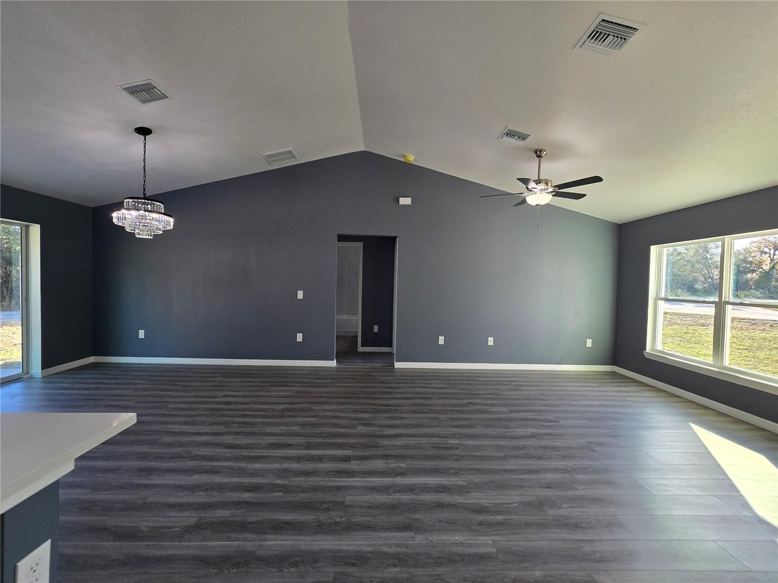 SILVER SPGS SHORES UN 32 - Residential