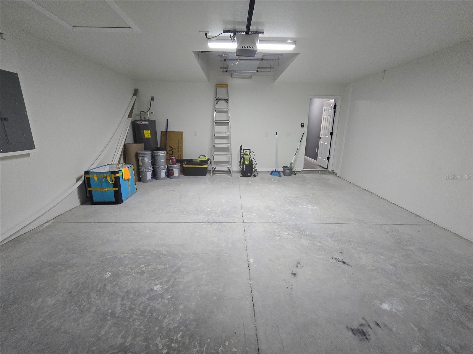 SILVER SPGS SHORES UN 32 - Residential