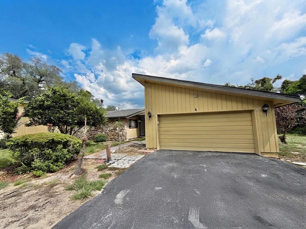 Photo of 6 Robyn Lane, Haines City, FL 33844 (MLS # O6418151)