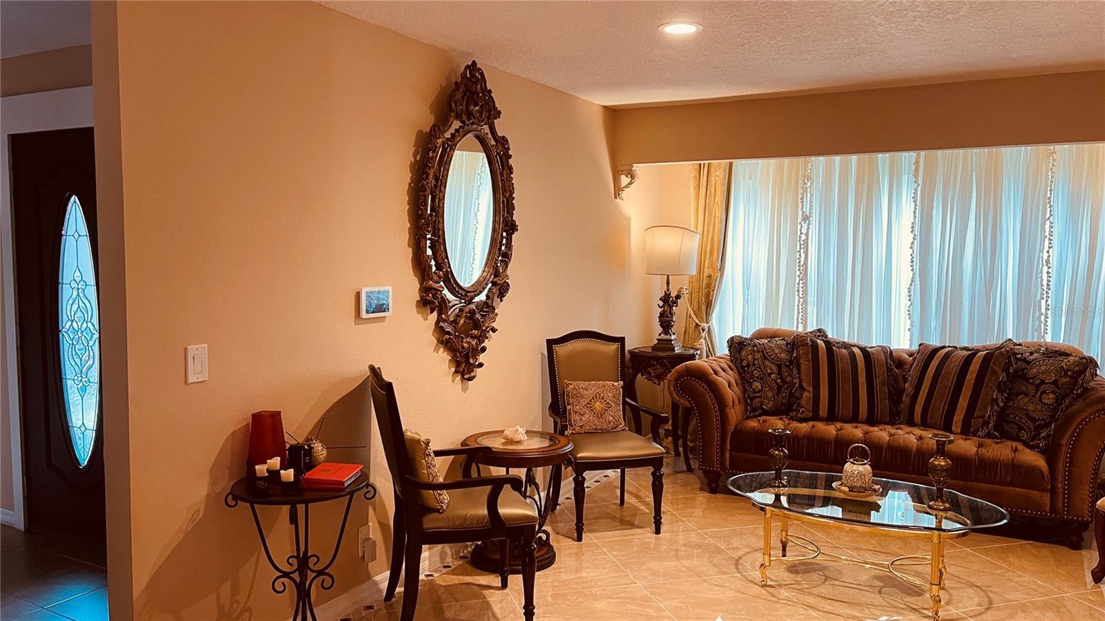 GREENLEAF - Residential