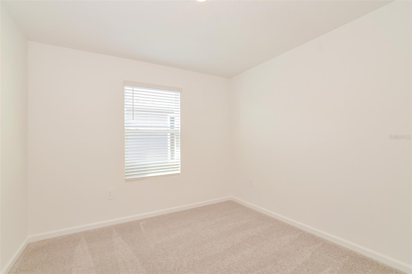 CROSSWINDS EAST PH 1 - Residential Lease