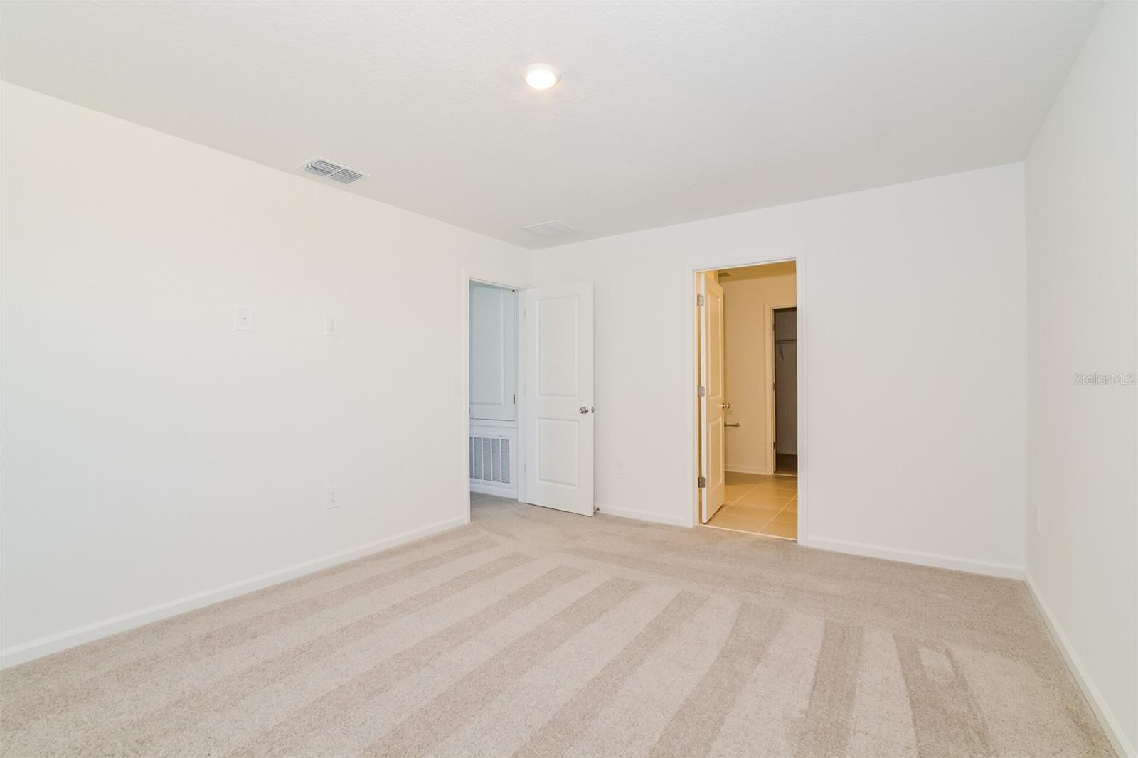 CROSSWINDS EAST PH 1 - Residential Lease