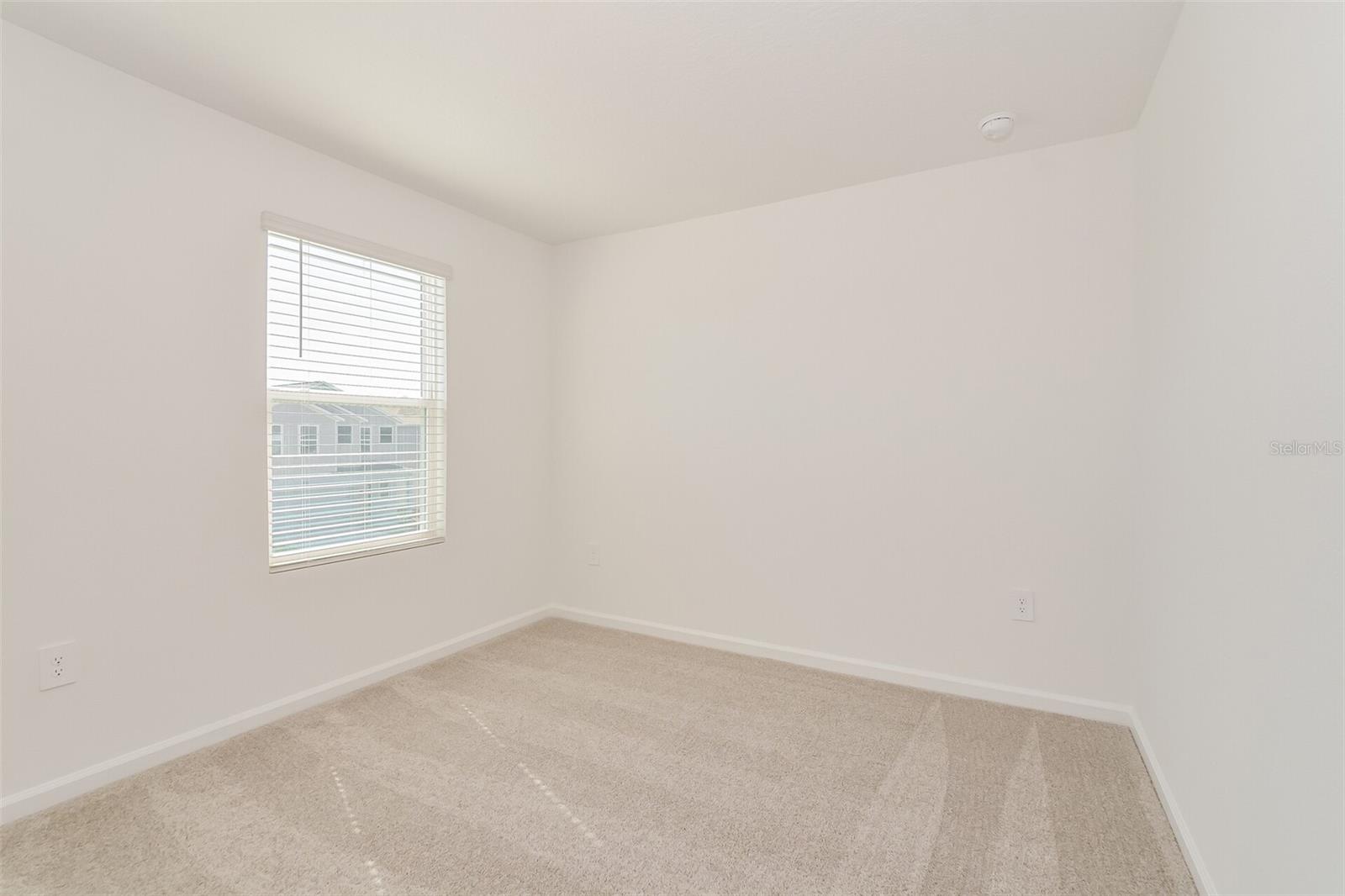 CROSSWINDS EAST PH 1 - Residential Lease