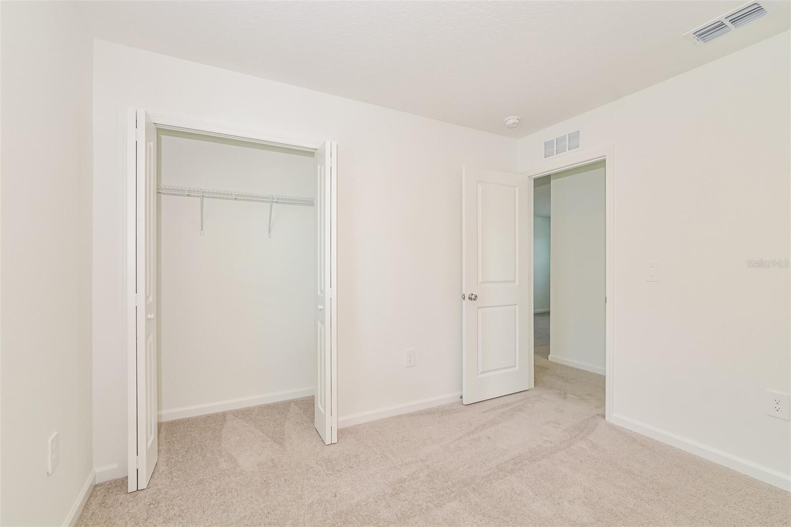 CROSSWINDS EAST PH 1 - Residential Lease