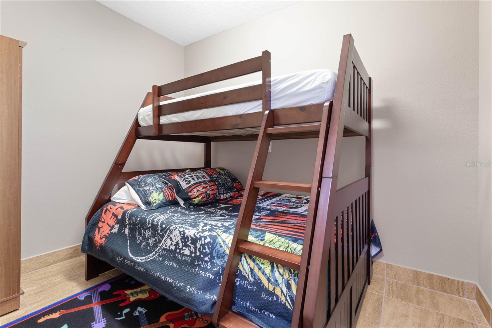 BEVERLY SHORES EAST - Residential