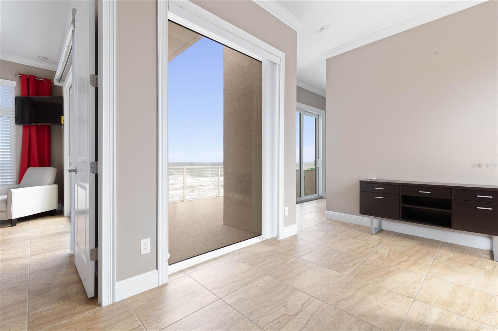 BEVERLY SHORES EAST - Residential