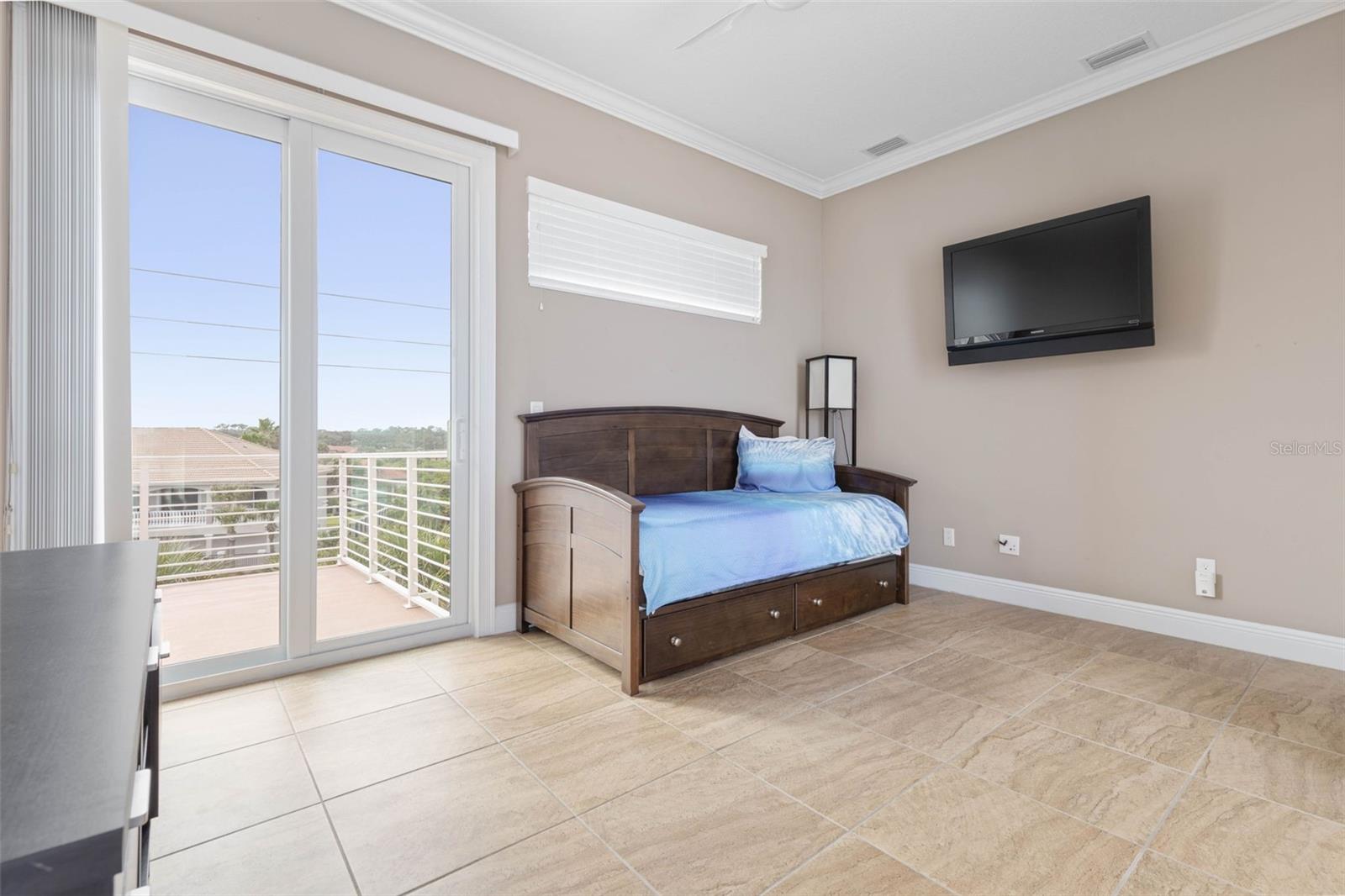 BEVERLY SHORES EAST - Residential