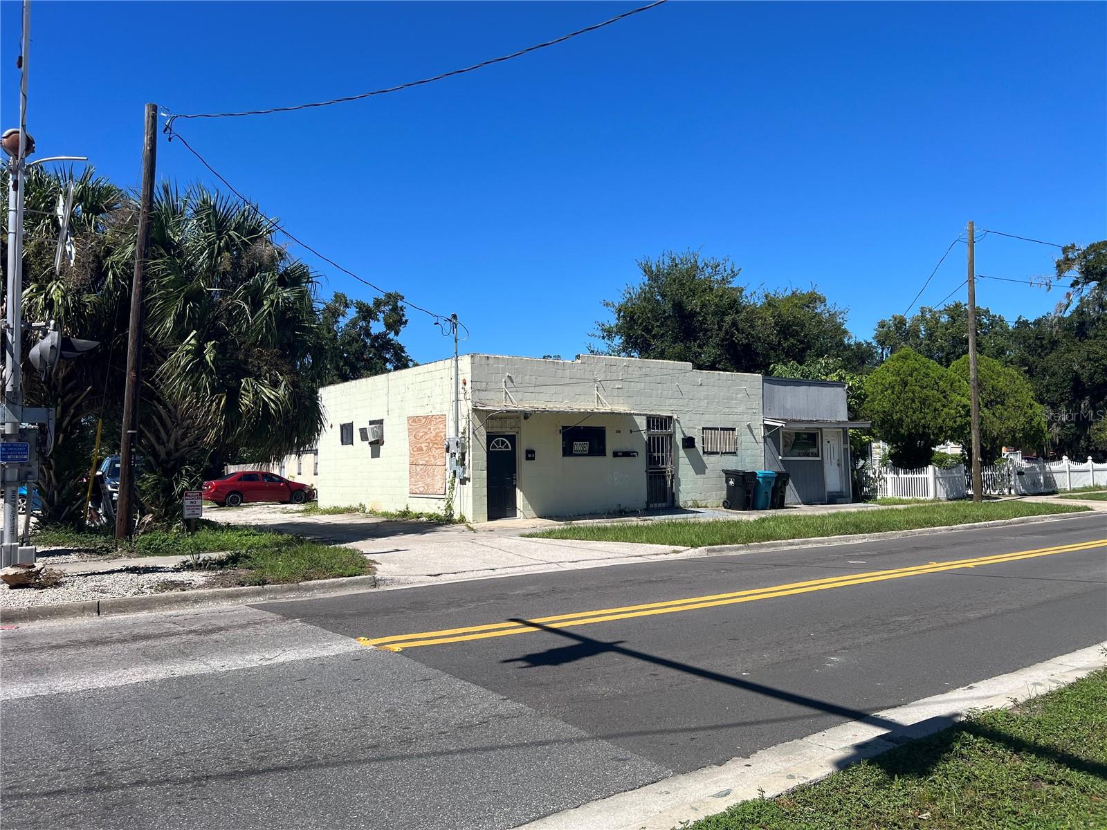 MORGANS ADD 01 - Commercial Sale