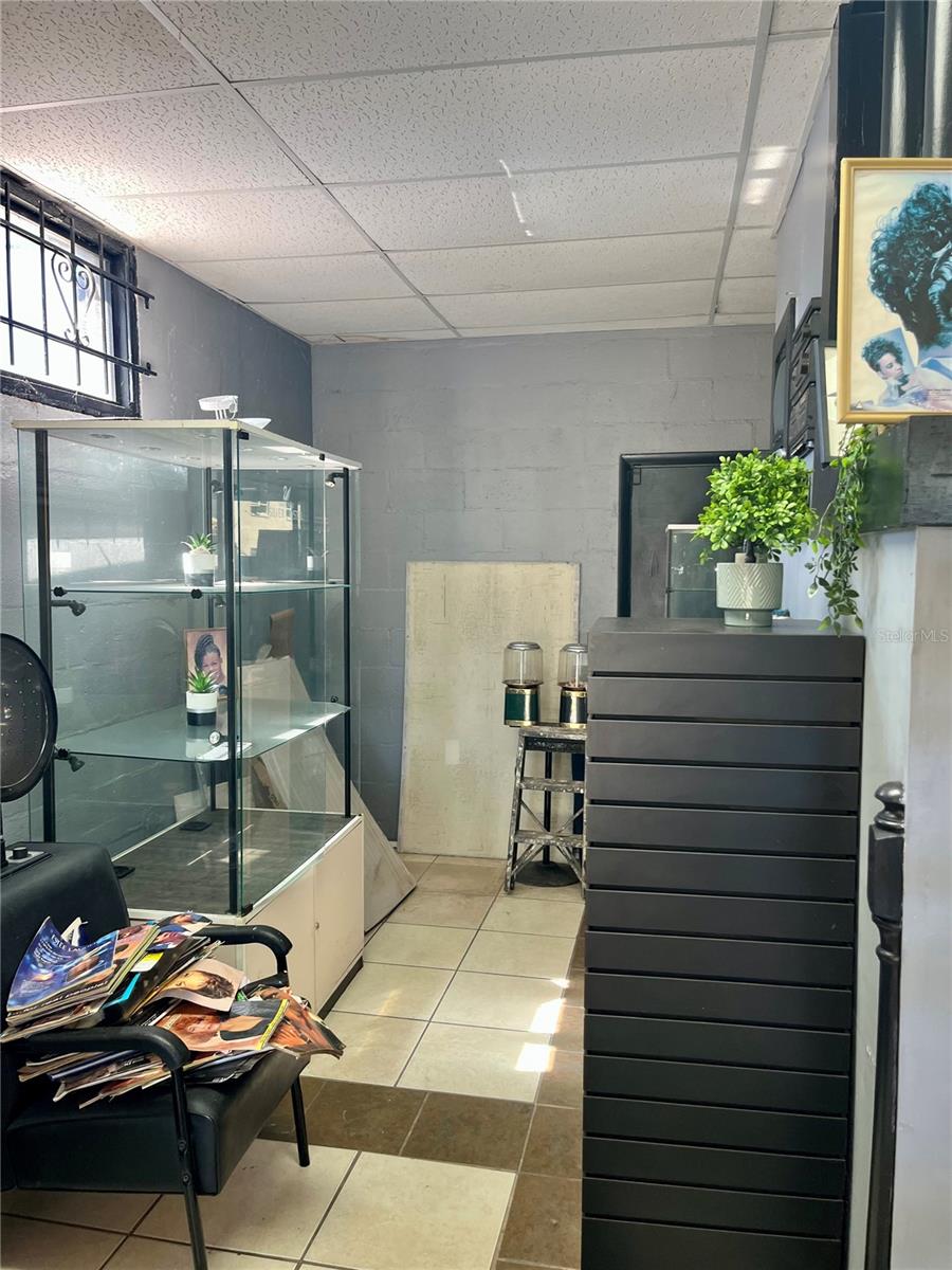 MORGANS ADD 01 - Commercial Sale