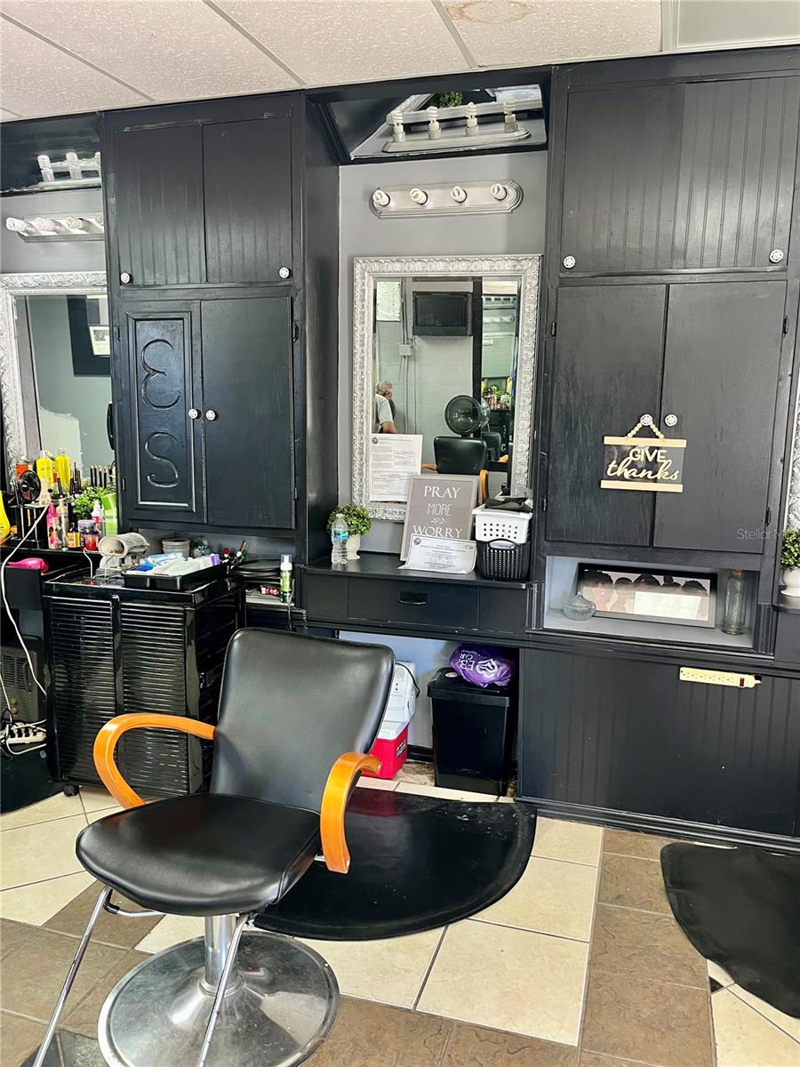 MORGANS ADD 01 - Commercial Sale