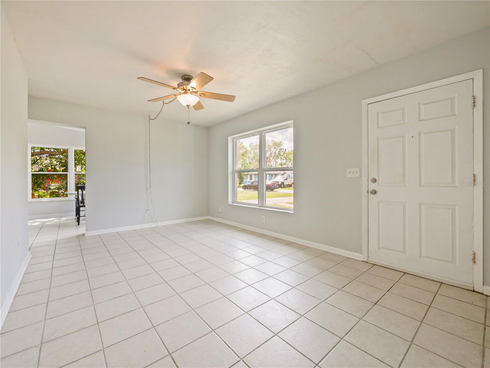 DELTONA LAKES UNIT 10 IN 25 & 36 18 30 - Residential