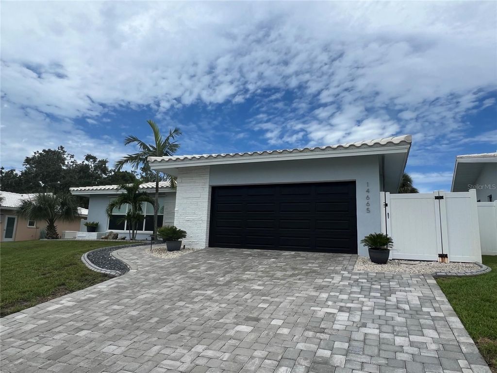 Photo of 14665 Crown Drive, Largo, FL 33774 (MLS # TB8474092)