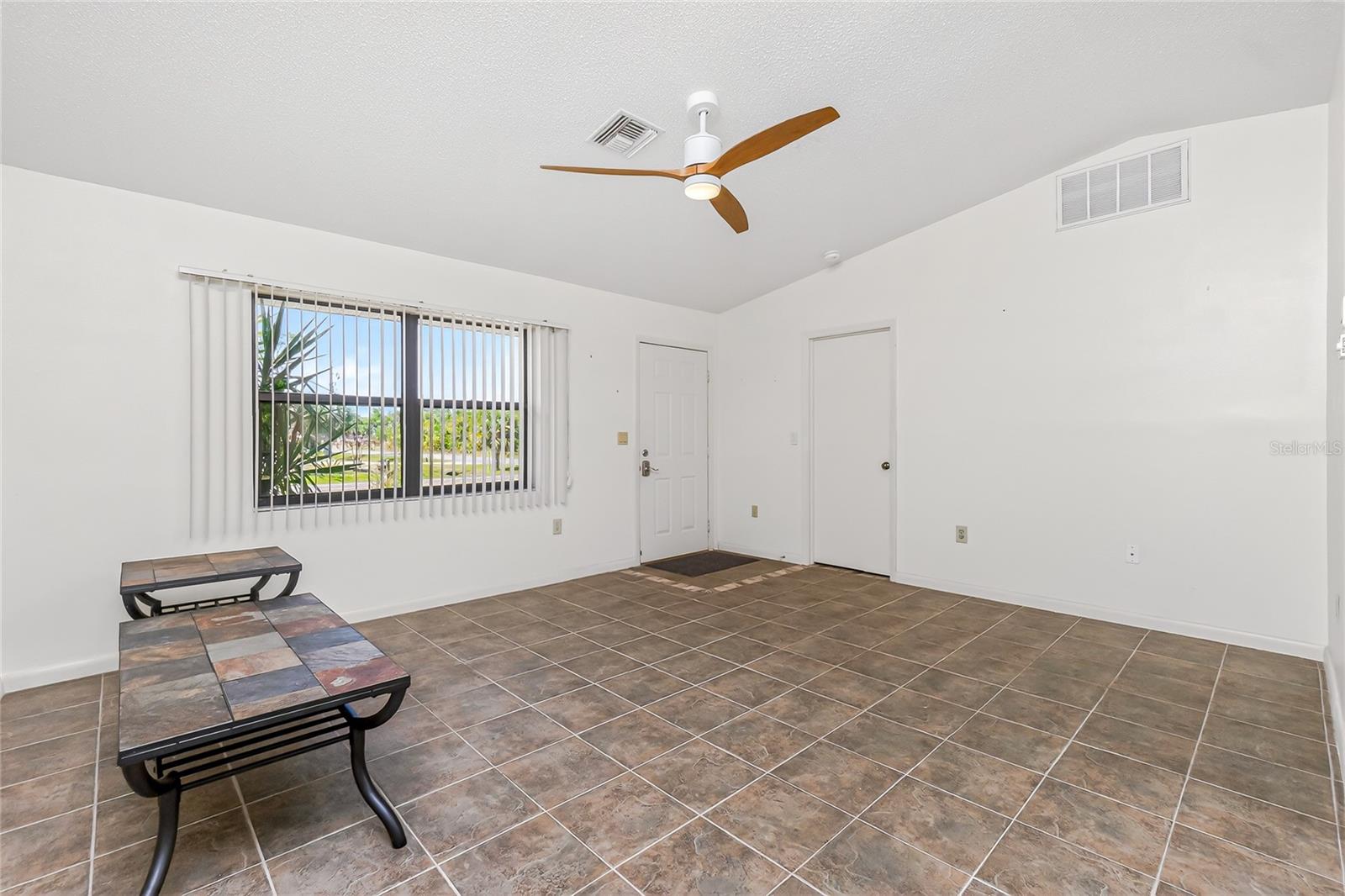 9406 PROSPECT AVENUE