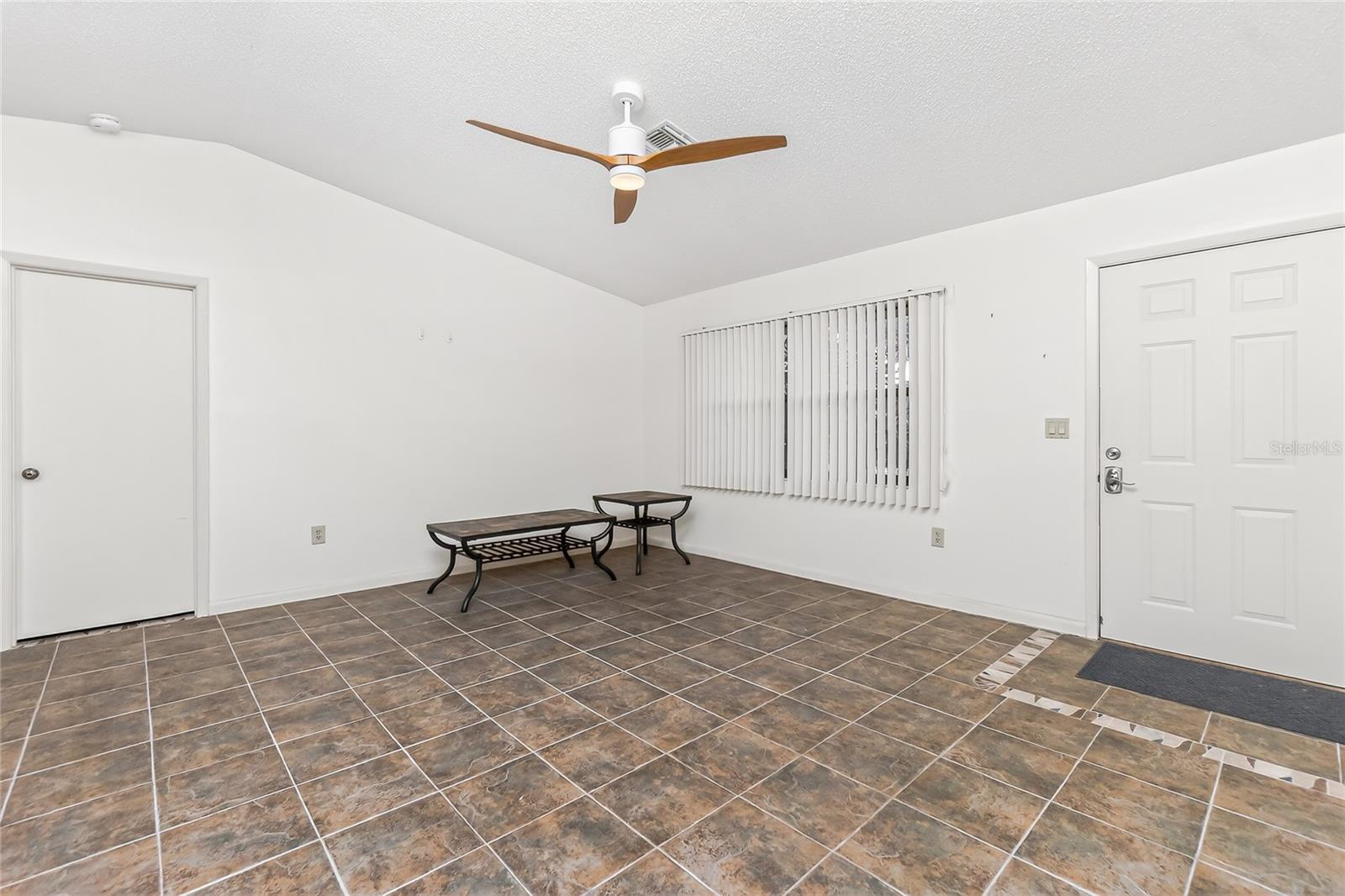 9406 PROSPECT AVENUE