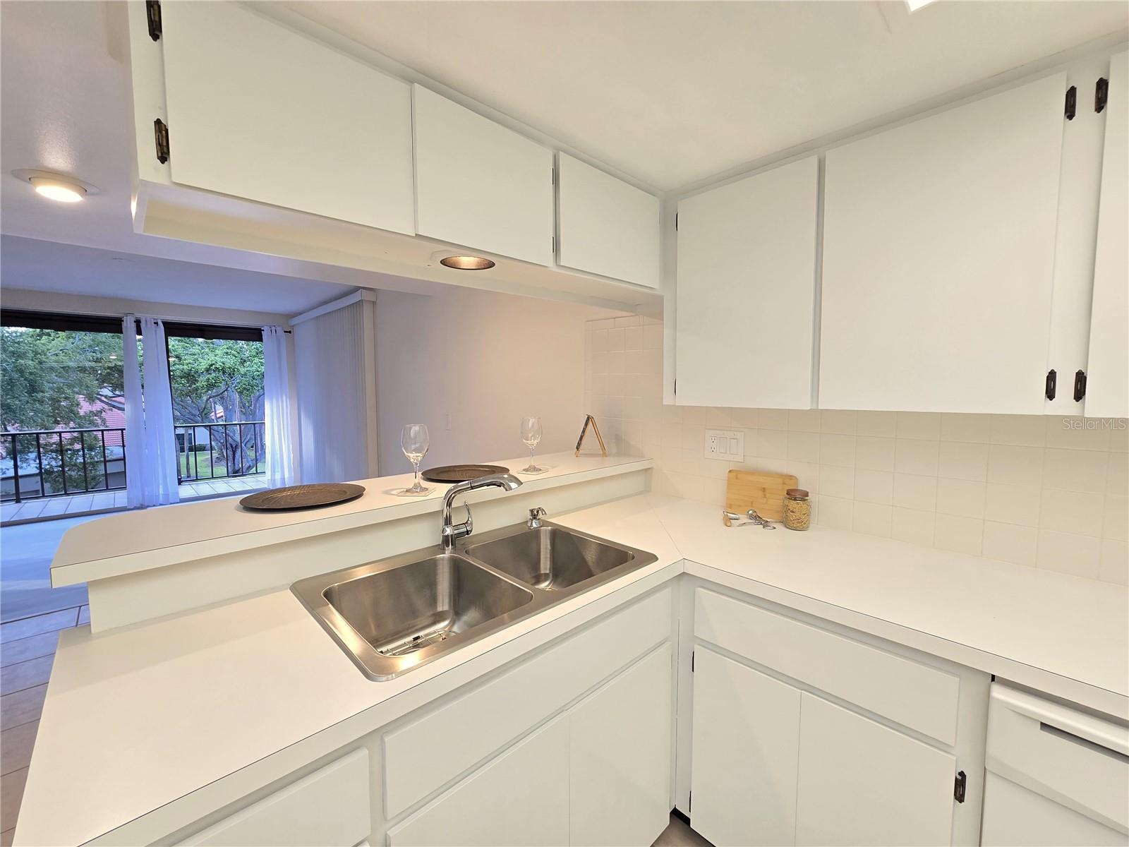 BRYNNWOOD CONDO 1 - Residential