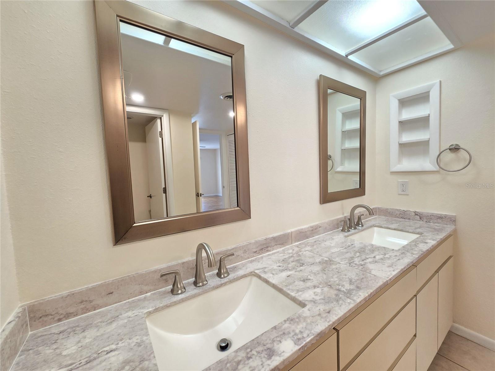 BRYNNWOOD CONDO 1 - Residential