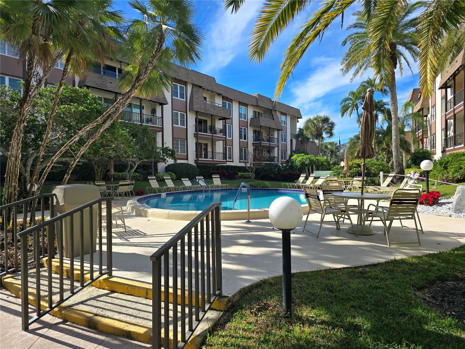 BRYNNWOOD CONDO 1 - Residential