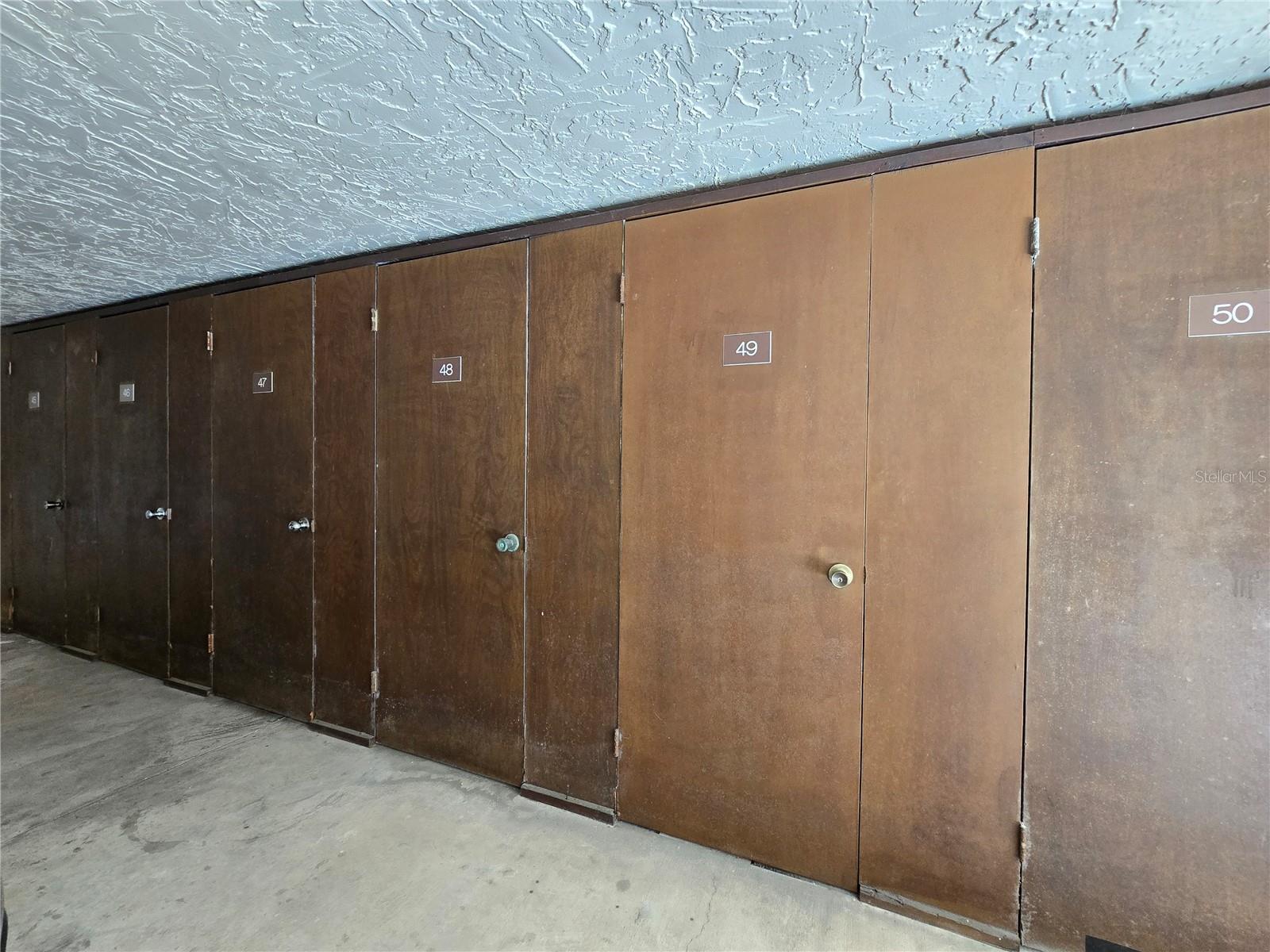 BRYNNWOOD CONDO 1 - Residential