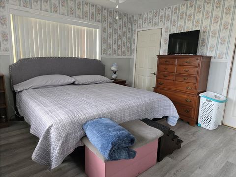 Tiny photo for 2327 Cr 528, Summerville, FL 33585 (MLS # OM718933)