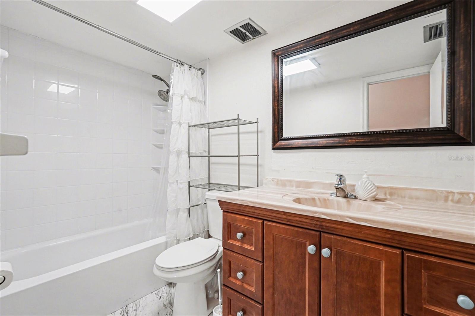 LAS BRISAS - Residential